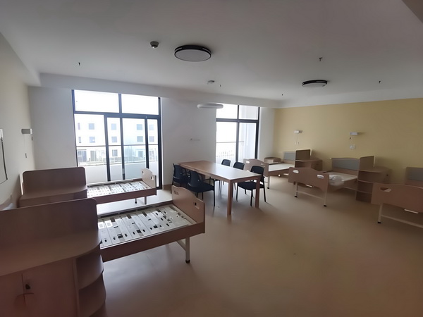 深圳户口人才落户_53岁朱茵住山里开破车？ 53岁朱茵拨打趣的感兴长者